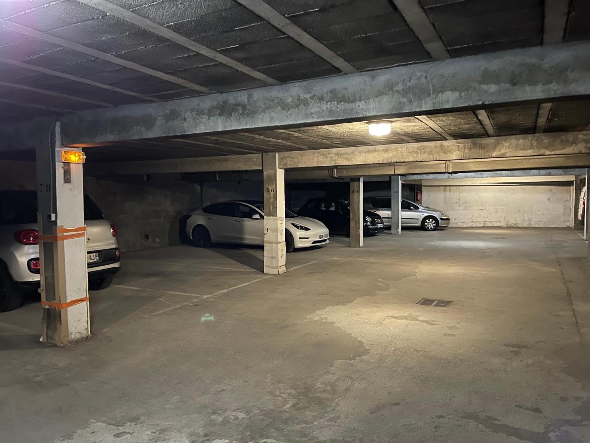 Studio Plein Centre, Calme, Parking Inclus, Piscine Et Gardien Grenoble Kültér fotó